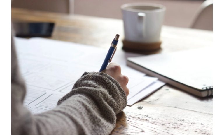 How College Essay Coaching Makes Your College Essays More Compelling